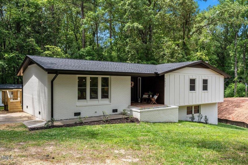 5832 Sandstone Dr, Durham, NC 27713