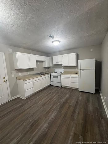 5834 Aftonshire Dr, Fayetteville, NC 28304