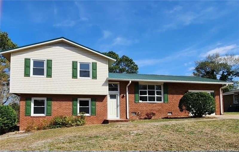 5834 Mcdougal Dr, Fayetteville, NC 28304