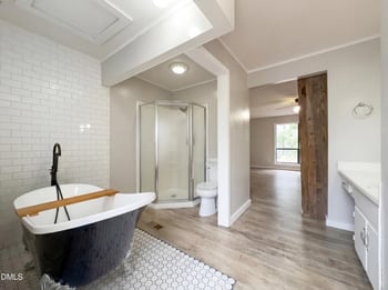 5834 Waters Edge Dr, Fayetteville, NC 28314