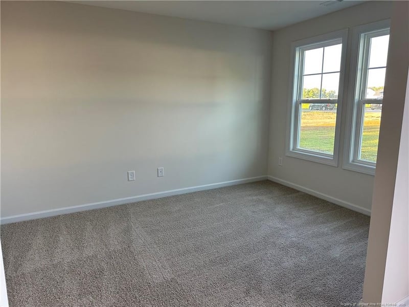 5835 Panther Dr, Hope Mills, NC 28348