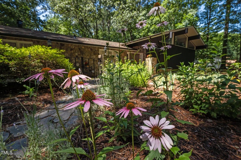 5836 Sandstone Dr, Durham, NC 27713