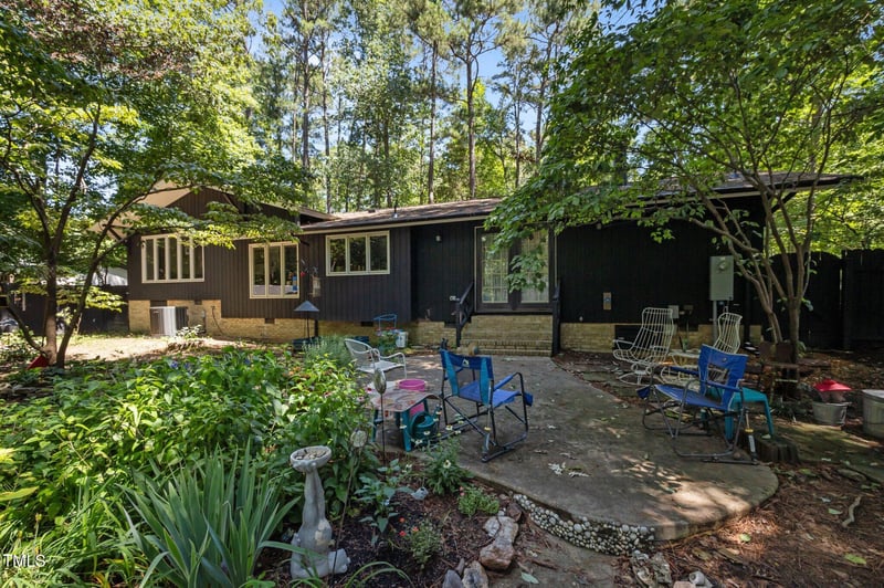 5836 Sandstone Dr, Durham, NC 27713