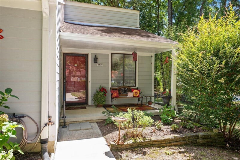 5838 Branchwood Rd, Raleigh, NC 27609