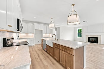 584 Hillard Ln, Wendell, NC 27591