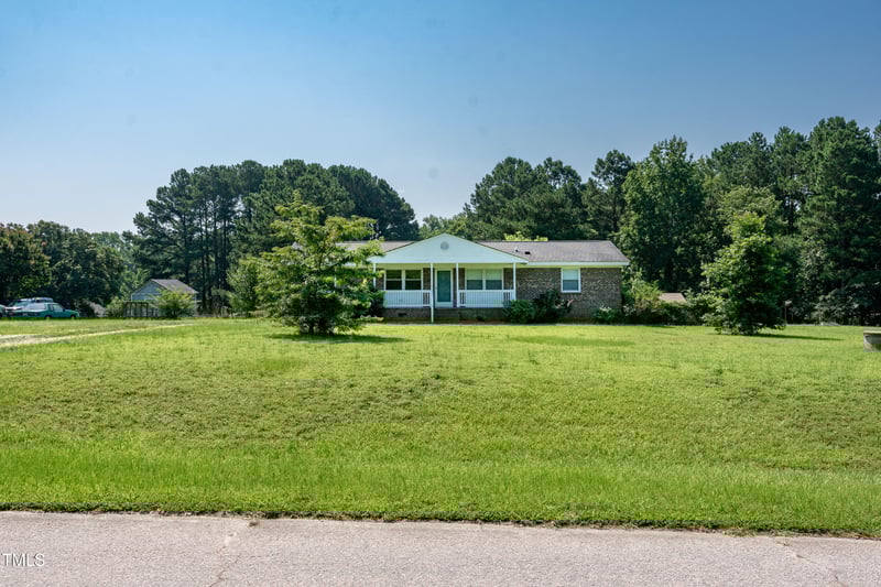 5840 Rocking Chair Dr, Youngsville, NC 27596