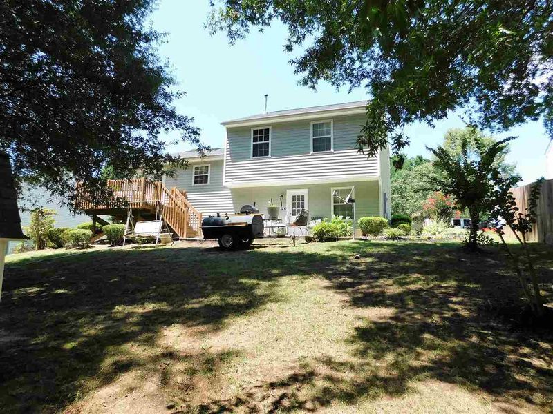 5844 Brambleton Ave, Raleigh, NC 27610