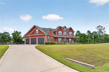 5844 Dottie Cir, Hope Mills, NC 28348