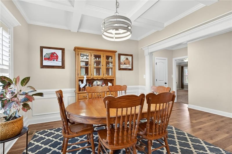 5844 Dottie Cir, Hope Mills, NC 28348