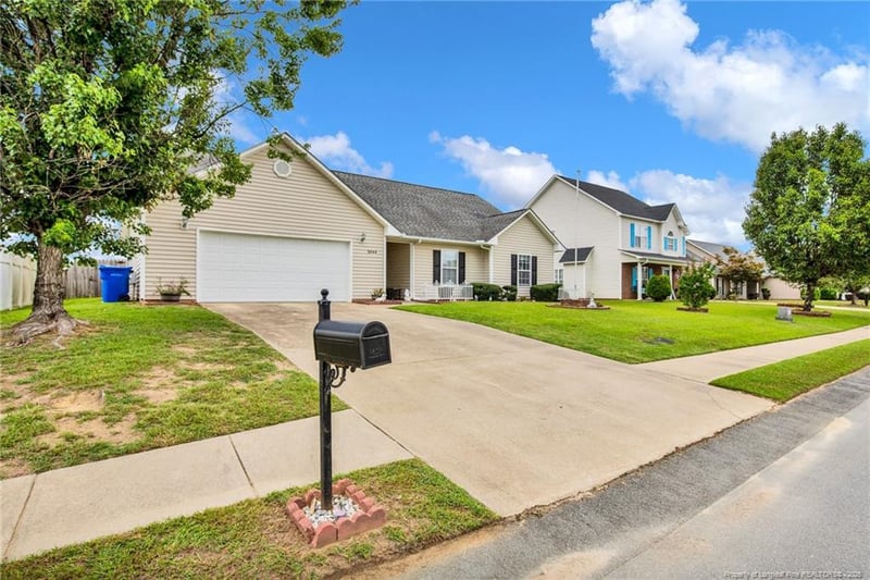 5844 Nessee St, Fayetteville, NC 28314