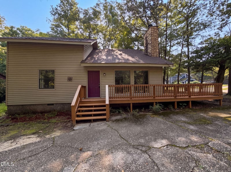 5844 Waters Edge Dr, Fayetteville, NC 28314