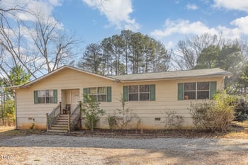 5848 Yates Mill Pond Rd, Raleigh, NC 27606