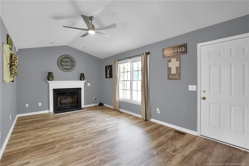 585 Bill Avery Rd, Coats, NC 27521