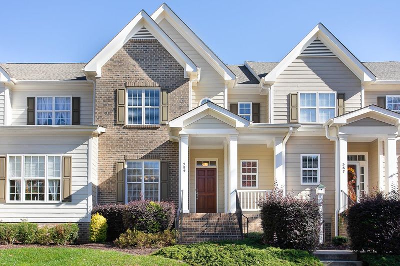 585 Canvas Dr, Wake Forest, NC 27587