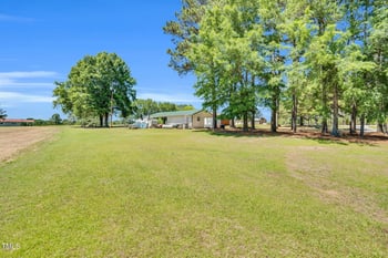 585 Cokesbury Rd, Fuquay Varina, NC 27526