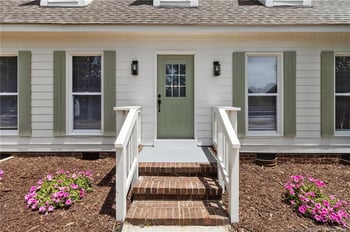 5850 Hibernia Dr, Fayetteville, NC 28314