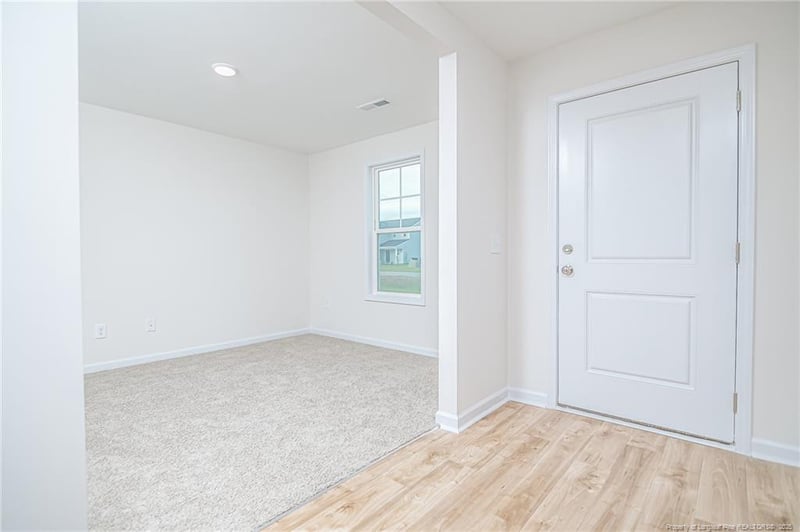 5851 Panther Dr, Hope Mills, NC 28348