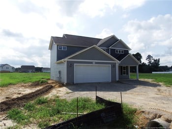 5852 Panther Dr, Hope Mills, NC 28348