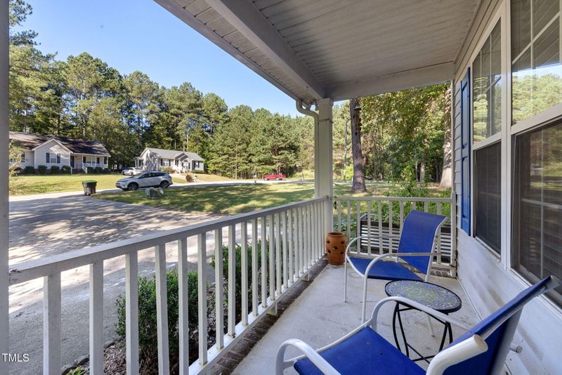 5852 Seward Dr, Knightdale, NC 27545