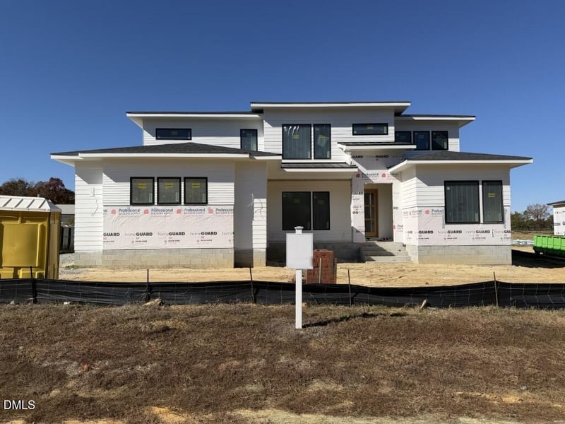 5856 Carriage Gate Dr, Raleigh, NC 27603