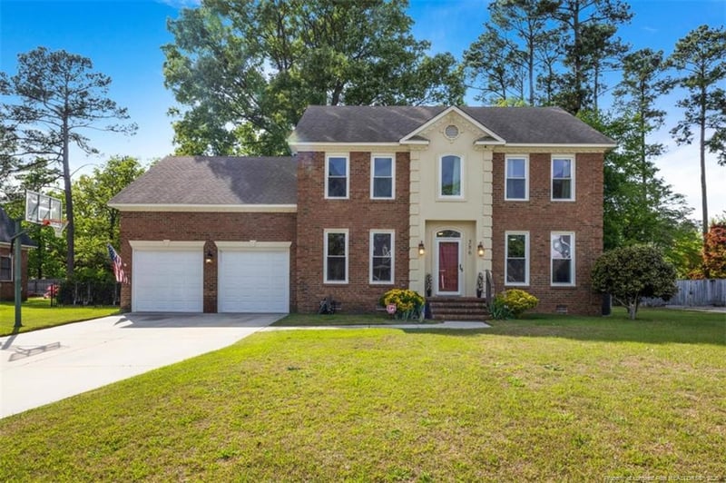 586 Milden Rd, Fayetteville, NC 28314