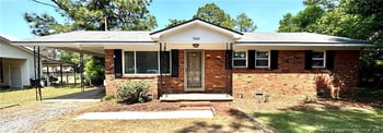 5860 Rockfish Rd, Hope Mills, NC 28348