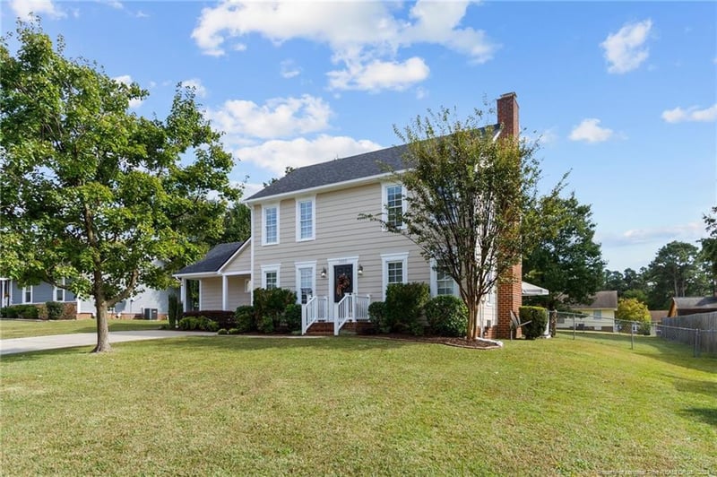 5863 Pettigrew Dr, Fayetteville, NC 28314