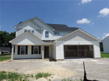 5865 Panther Dr, Hope Mills, NC 28348