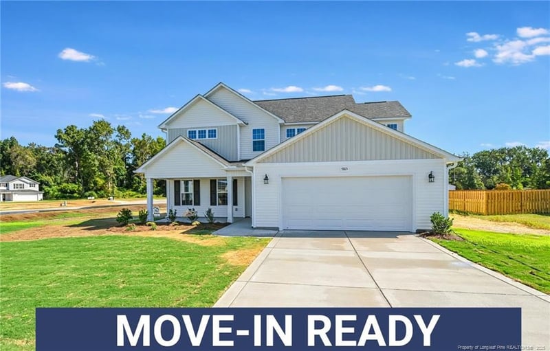 5865 Panther Dr, Hope Mills, NC 28348