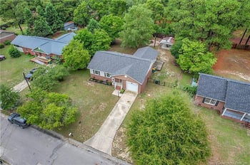 5870 Hunting Ridge Rd, Hope Mills, NC 28348