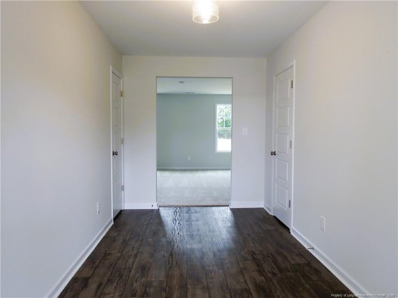 5877 Panther Dr, Hope Mills, NC 28348
