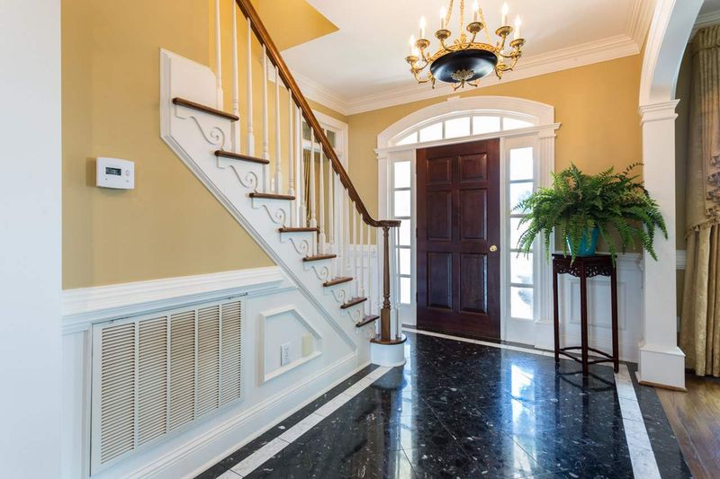 588 Dogeye Rd, Benson, NC 27504
