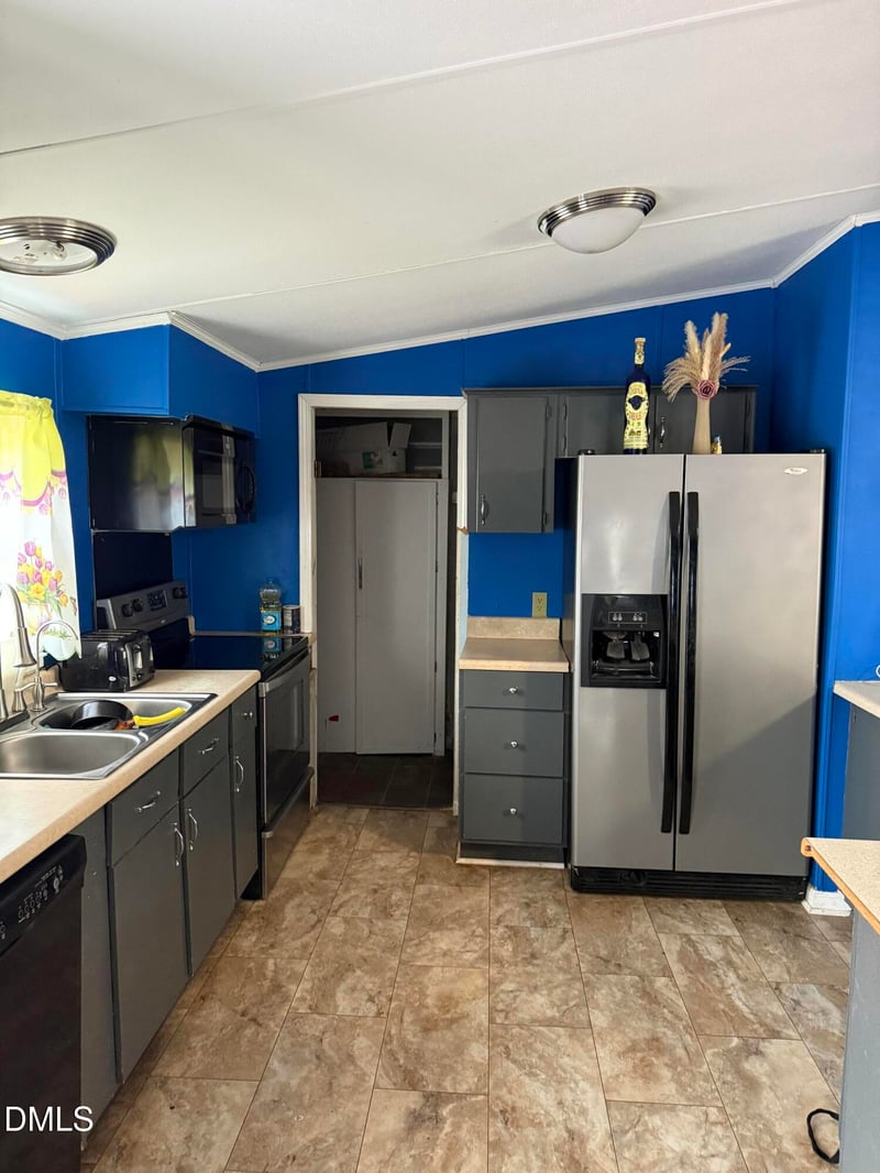 5880 Kellys Landing Rd, Fayetteville, NC 28306