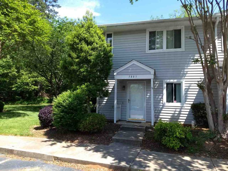 5883 Shady Grove Cir, Raleigh, NC 27609
