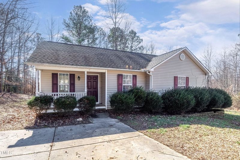 589 Spaniel Ln, Clayton, NC 27520