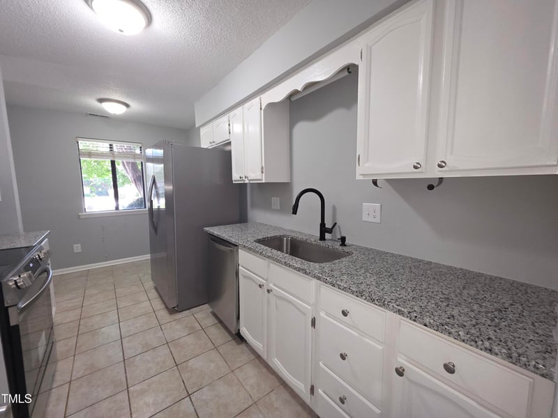 5893 Shady Grove Cir, Raleigh, NC 27609