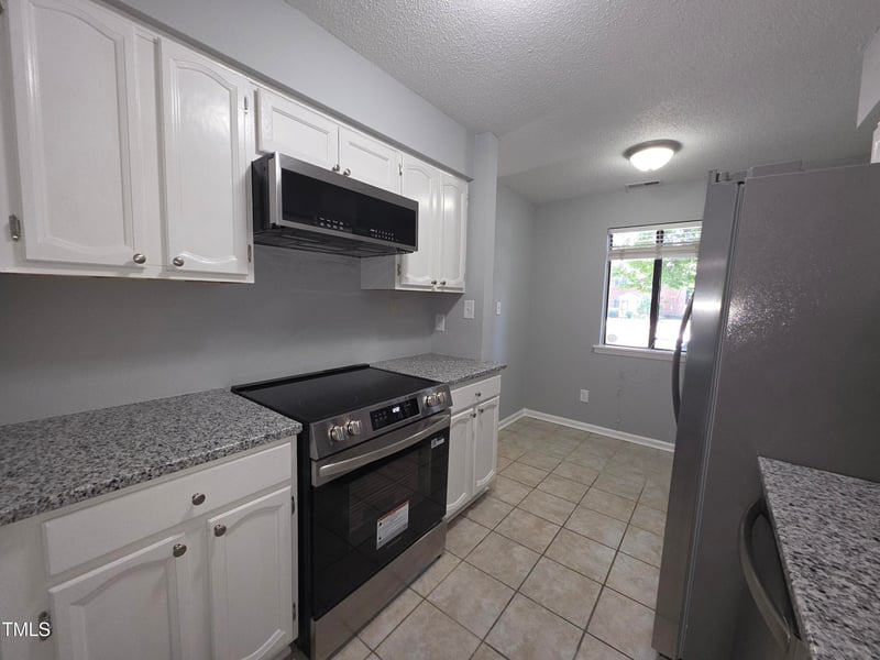 5893 Shady Grove Cir, Raleigh, NC 27609