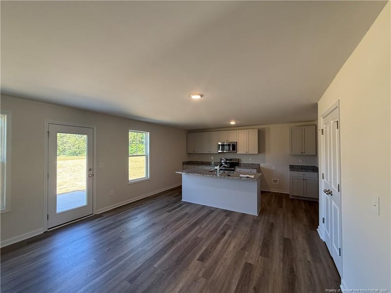 59 Boston River Dr, Dunn, NC 28334