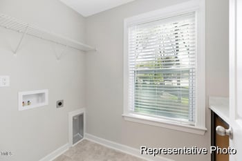 59 Curling Creek Dr #I285, Clayton, NC 27527
