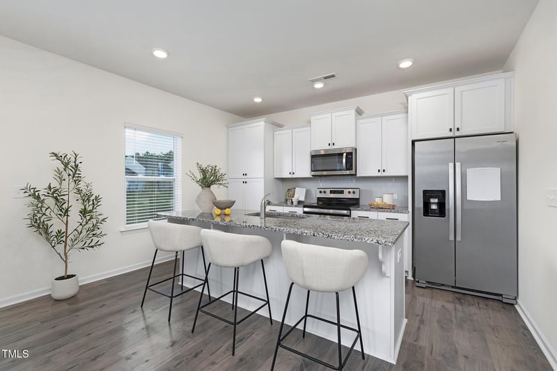 59 Curling Creek Dr #I285, Clayton, NC 27527