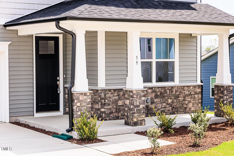59 Davinhall Dr, Fuquay Varina, NC 27526