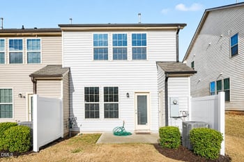 59 Hawkstone Dr, Clayton, NC 27527