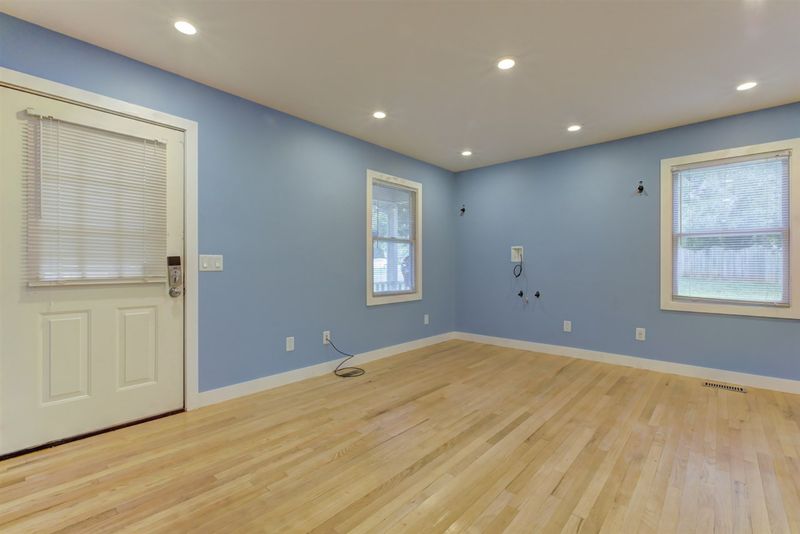 59 Honeysuckle Dr, Pittsboro, NC 27312