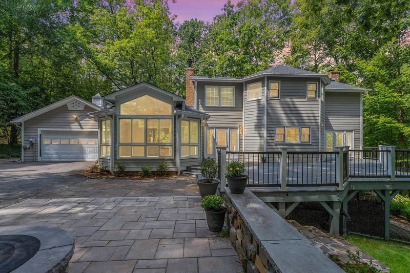 59 Kimberly Dr, Durham, NC 27707