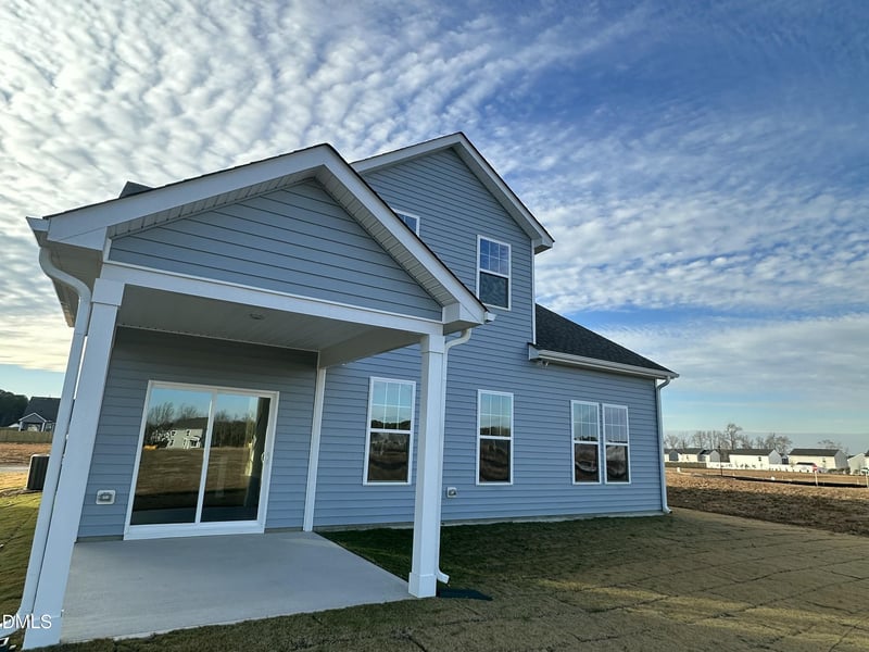 59 Little Branch Dr, Lillington, NC 27546