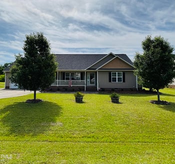 59 Long Grass Dr, Smithfield, NC 27577