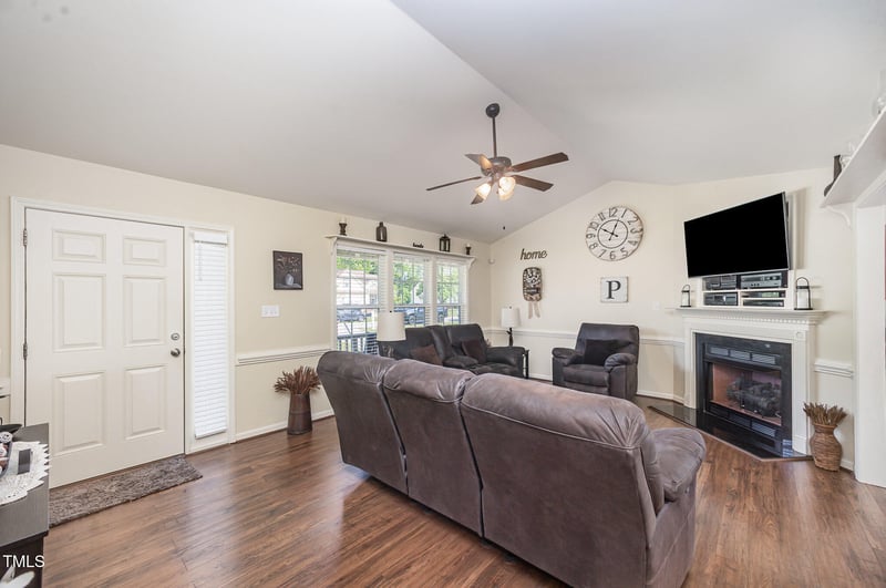 59 Long Grass Dr, Smithfield, NC 27577