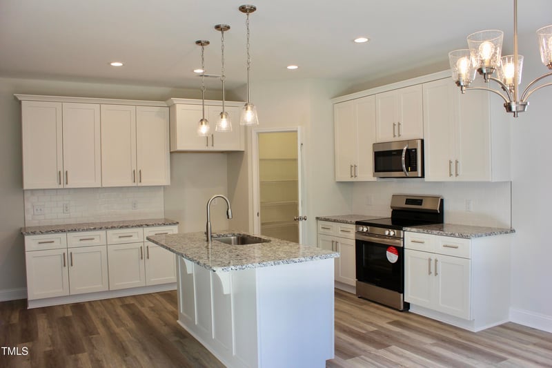 59 Mossy Bridge Ct, Lillington, NC 27546