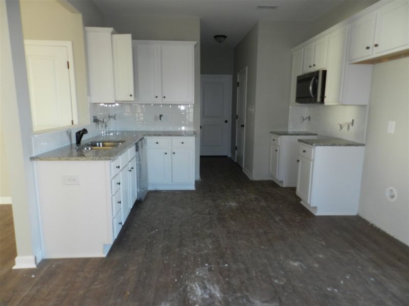 59 Mountain View Dr, Garner, NC 27529