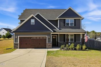 59 Oak Forest Dr, Sanford, NC 27332